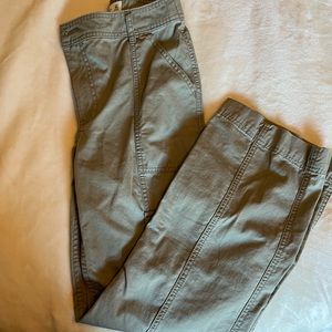 Abercrombie cross front cargos